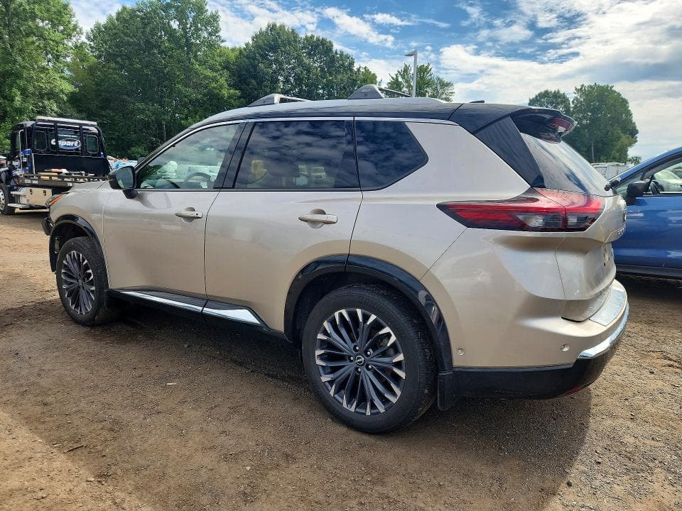 2026 NISSAN ROGUE PLATINUM 2