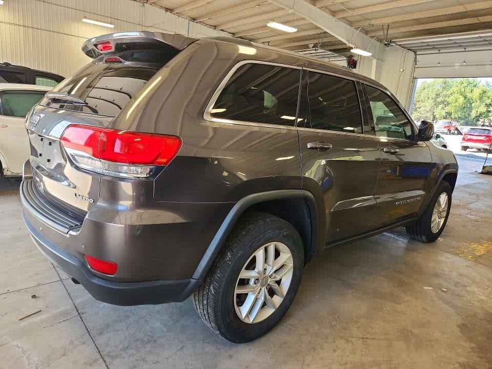 2018 JEEP GRAND CHEROKEE LAREDO 3