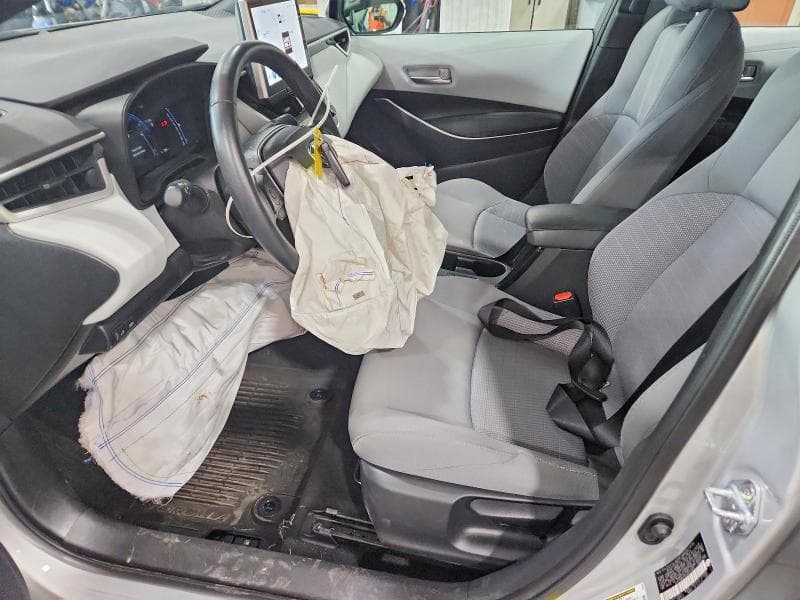 2025 TOYOTA COROLLA SE 7