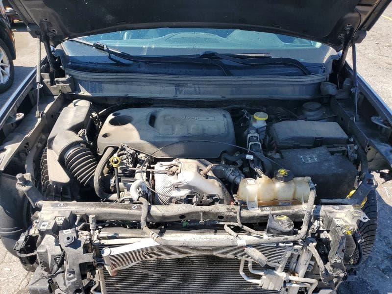 2020 JEEP CHEROKEE LIMITED 12