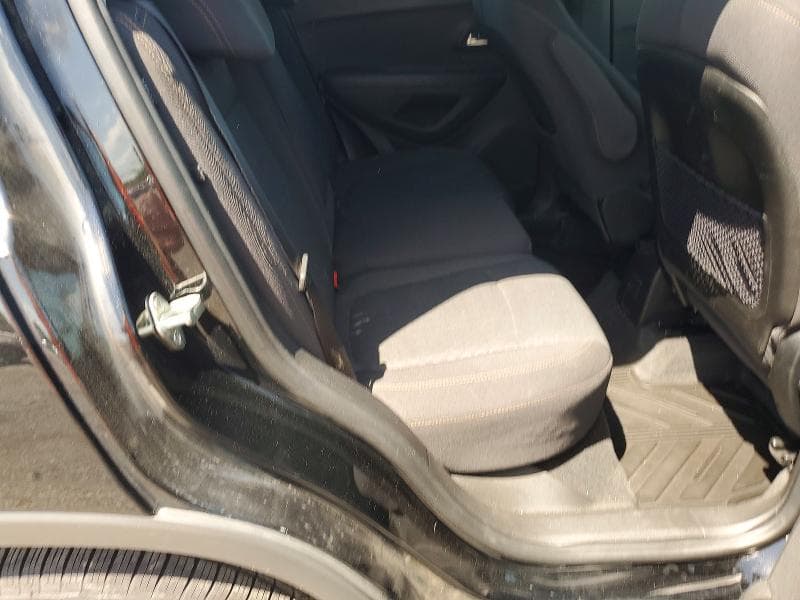 2019 CHEVROLET TRAX LS 10