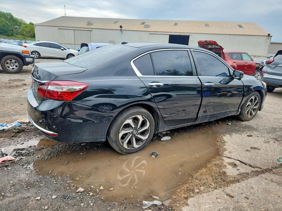 2017 HONDA ACCORD EX 3