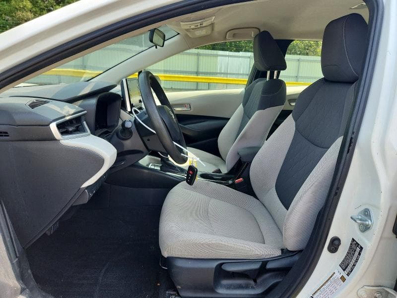 2021 TOYOTA COROLLA LE 7
