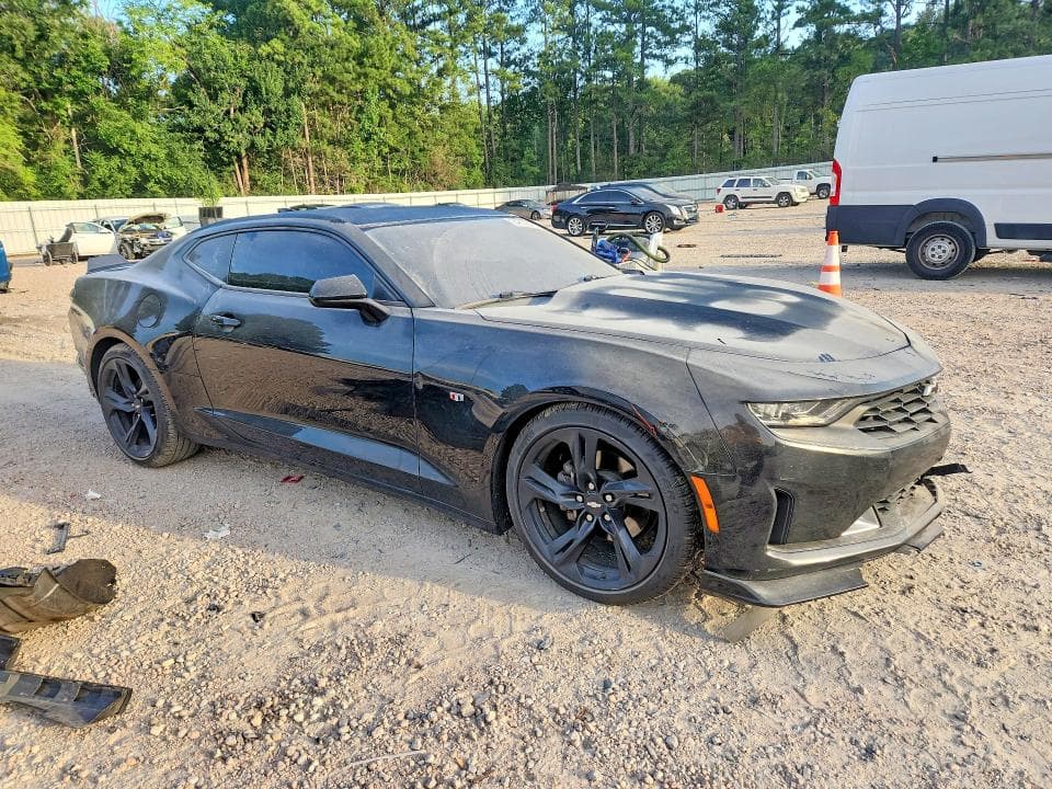 2019 CHEVROLET CAMARO LS 4