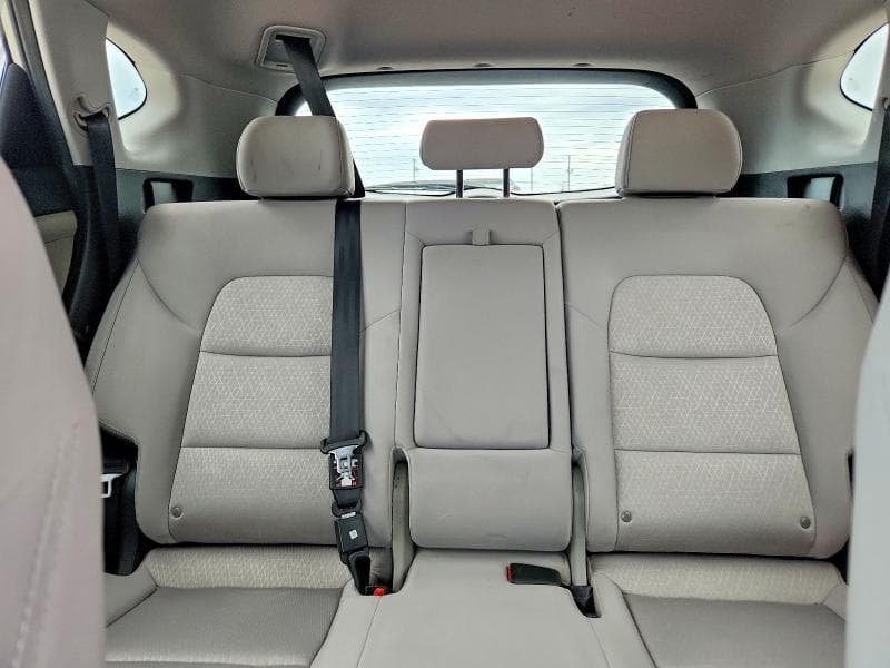 2017 HYUNDAI TUCSON SE 10