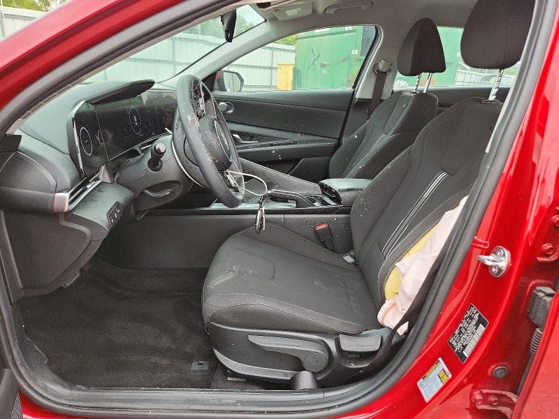 2024 HYUNDAI ELANTRA SEL 7