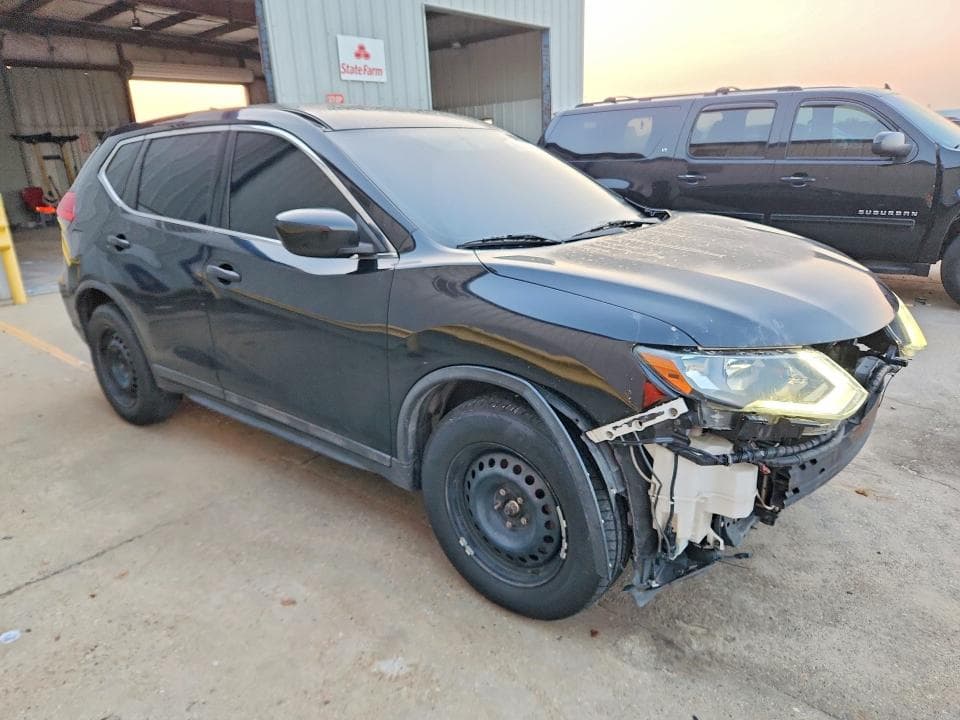 2017 NISSAN ROGUE S 4