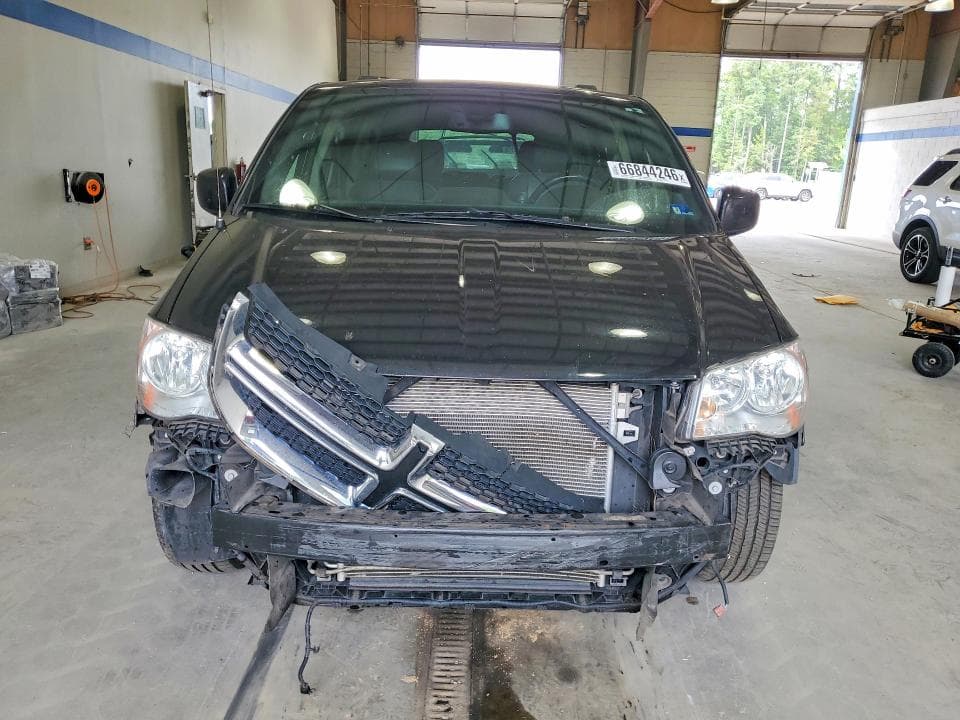 2019 DODGE GRAND CARAVAN SXT 5