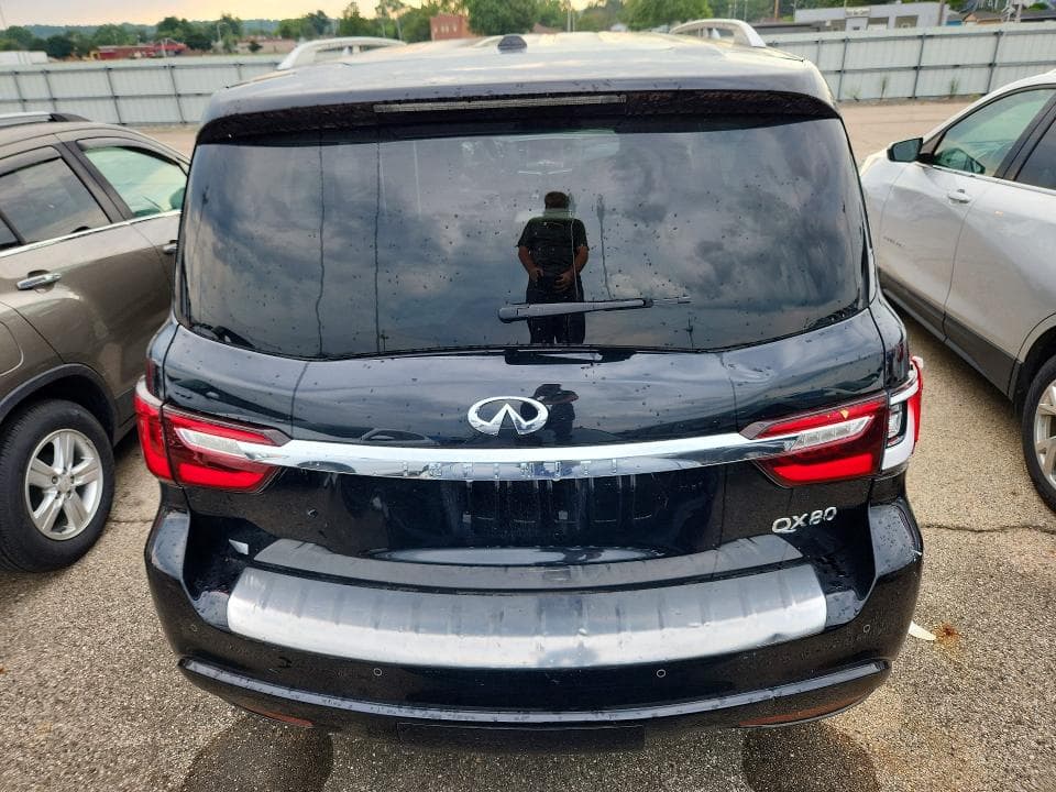 2018 INFINITI QX80 BASE 6