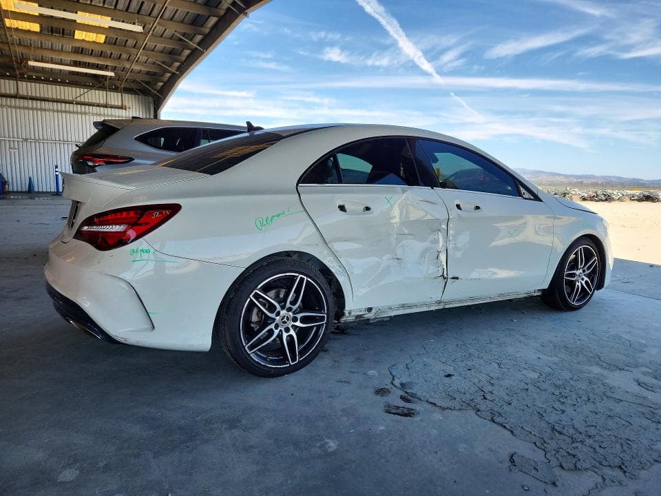 2018 MERCEDES-BENZ CLA 250 3