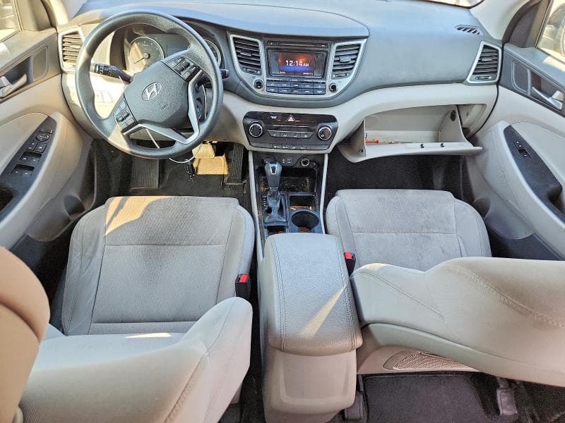2017 HYUNDAI TUCSON SE 8