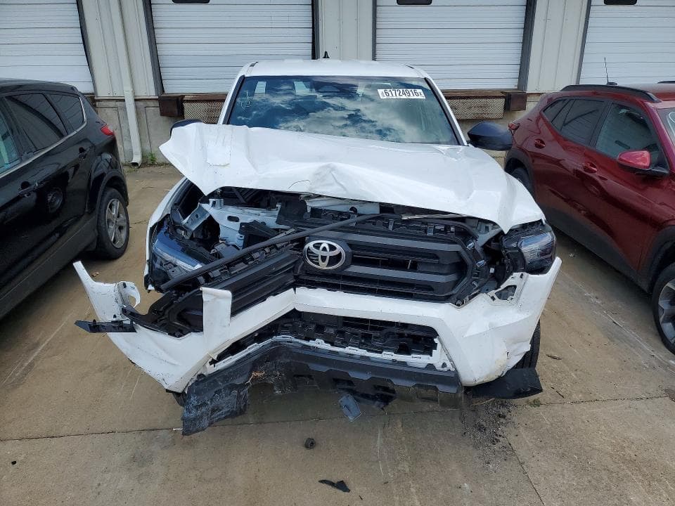 2025 TOYOTA TACOMA SR 5