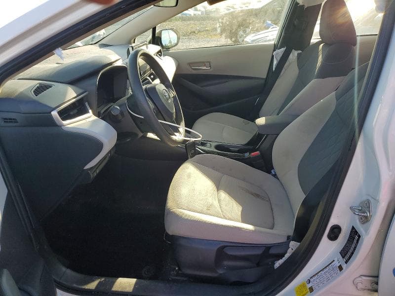 2021 TOYOTA COROLLA LE 7