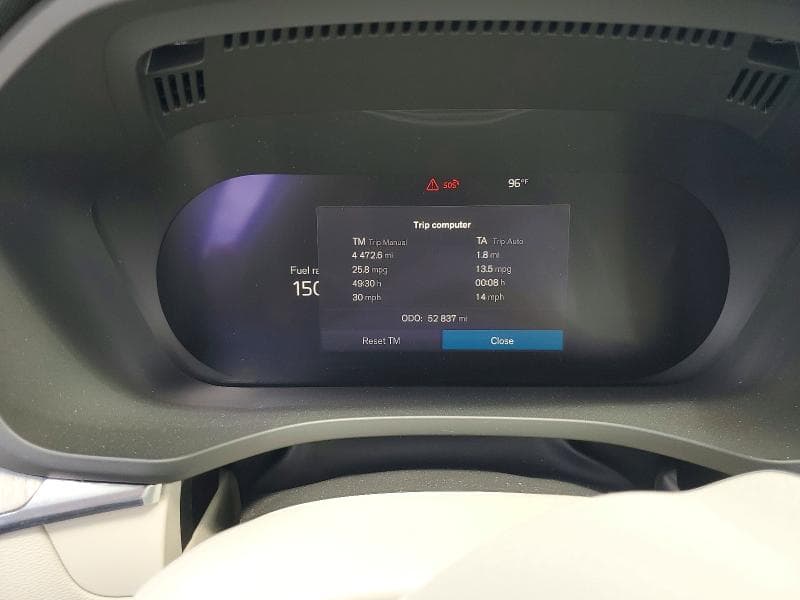 2023 VOLVO XC60 PLUS 9