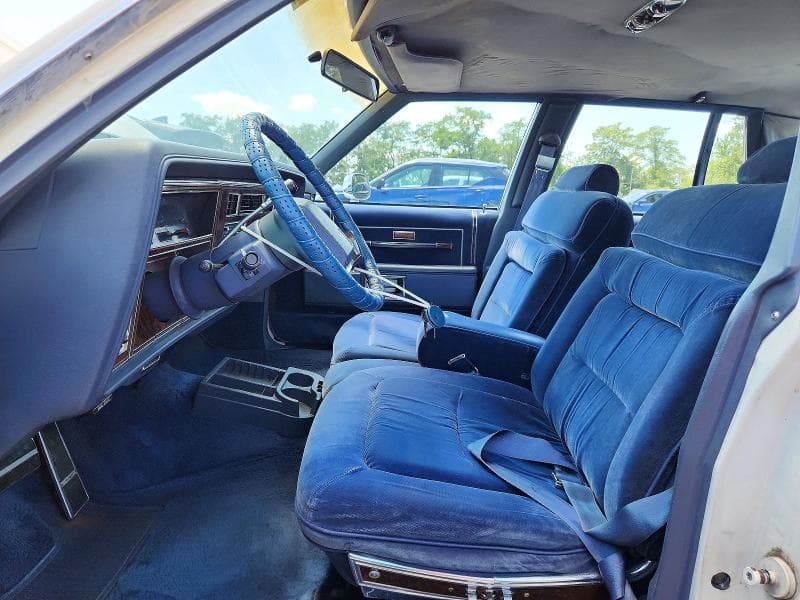 1984 OLDSMOBILE DELTA 88 ROYALE BROUGHAM LS 7