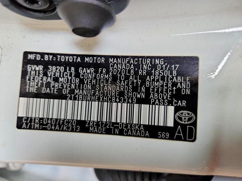 2017 TOYOTA COROLLA SE 13