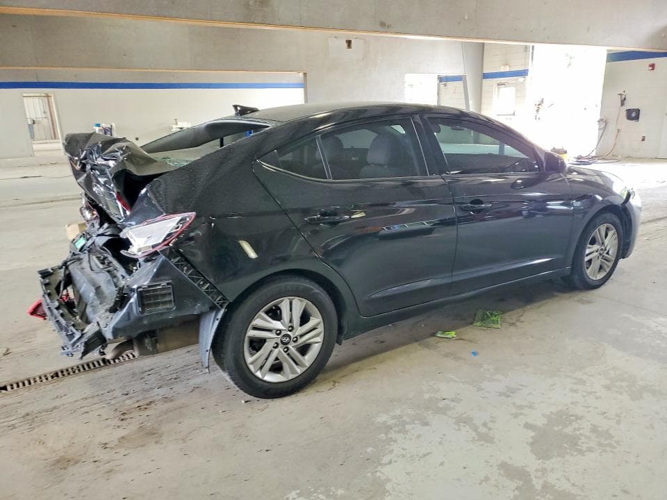 2020 HYUNDAI ELANTRA SEL 3