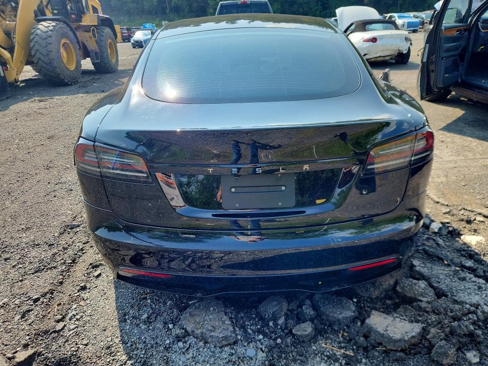 2024 TESLA MODEL S 6