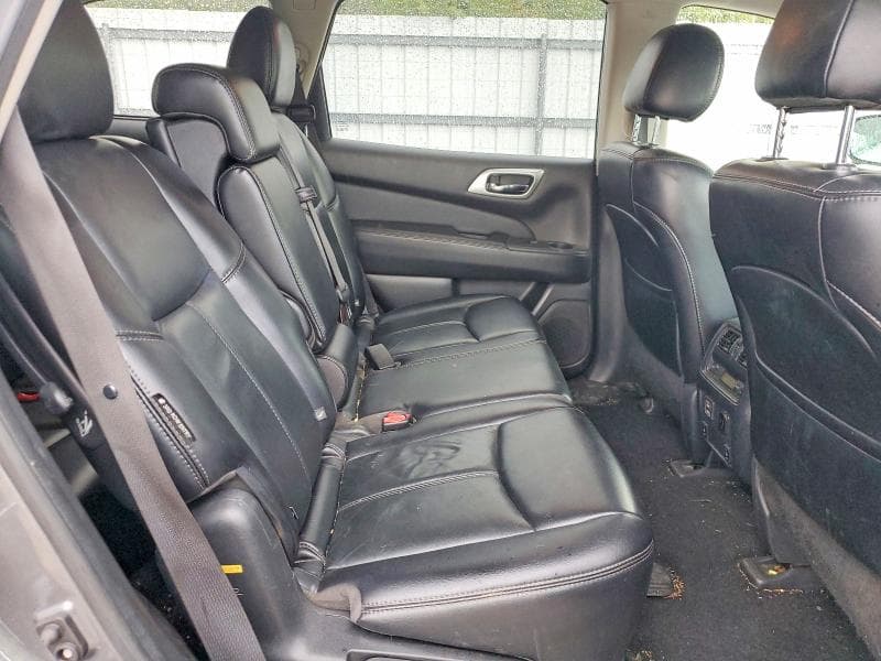 2018 NISSAN PATHFINDER SL 11