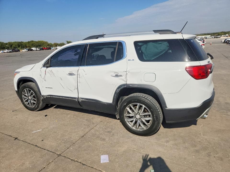 2018 GMC ACADIA SLE 2