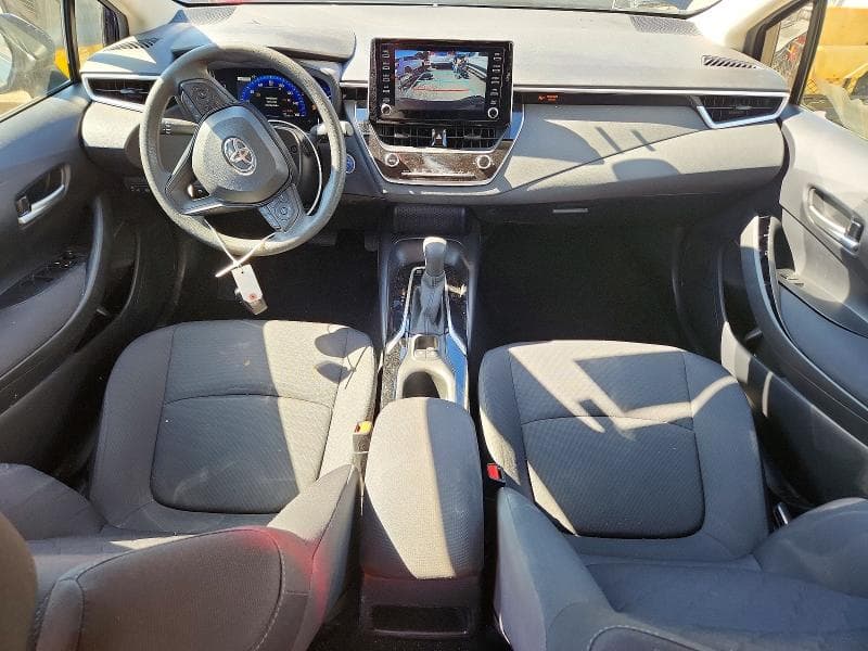 2020 TOYOTA COROLLA LE 8