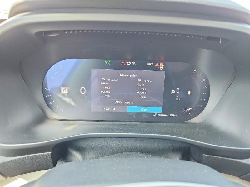 2026 VOLVO XC40 PLUS 9