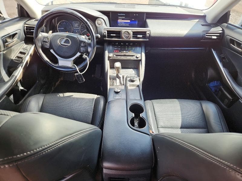 2017 LEXUS IS 200T 8