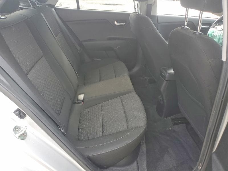 2019 KIA RIO S 10