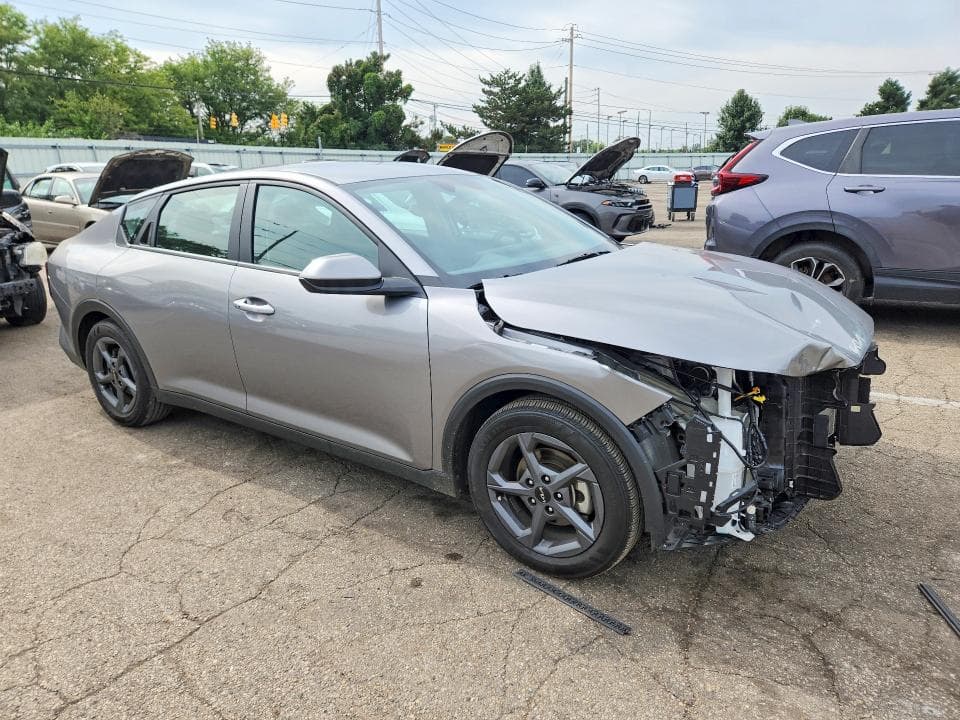 2025 KIA K4 LXS 4