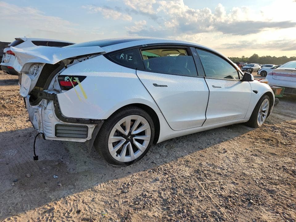 2021 TESLA MODEL 3 3