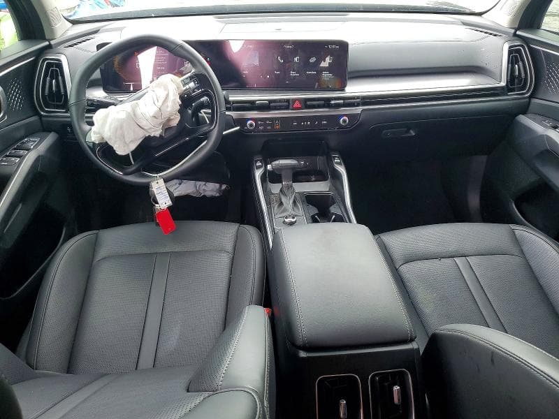 2026 KIA SORENTO S 8