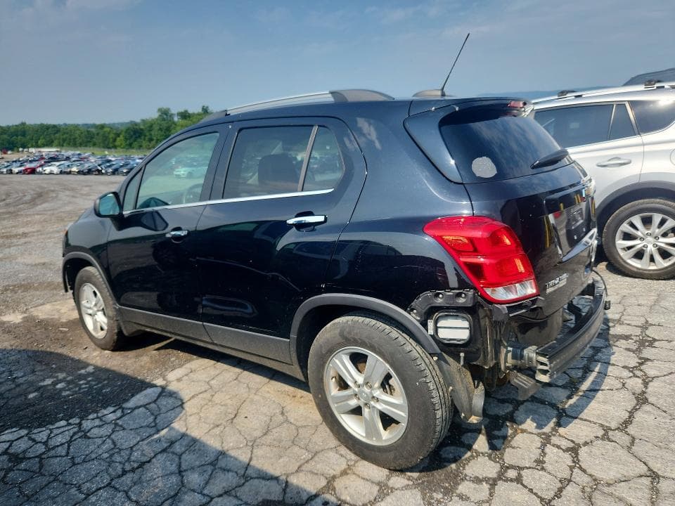 2020 CHEVROLET TRAX 1LT 2