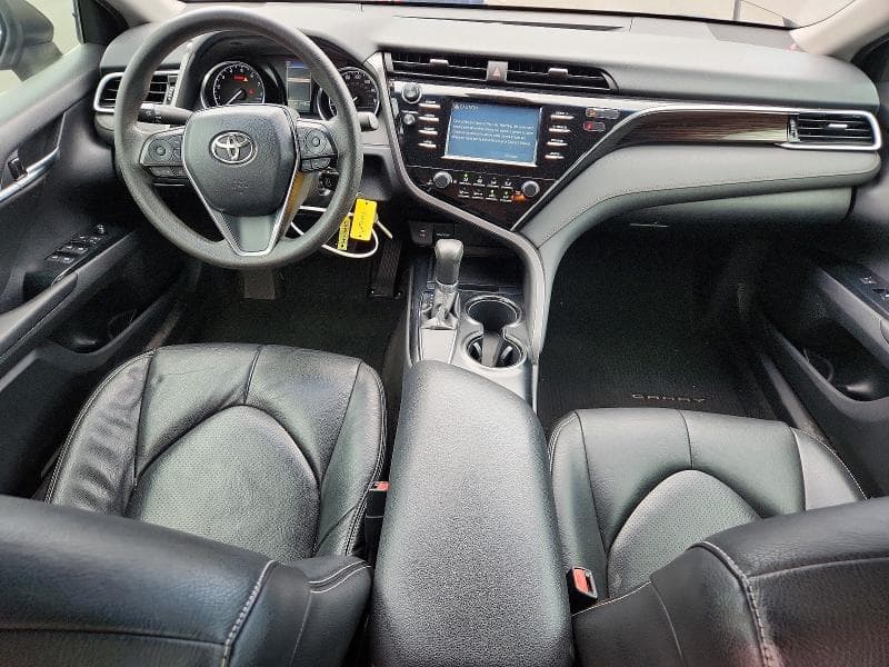 2018 TOYOTA CAMRY LE 8