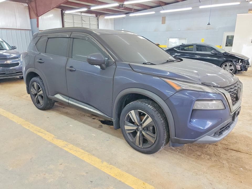 2021 NISSAN ROGUE SL 4