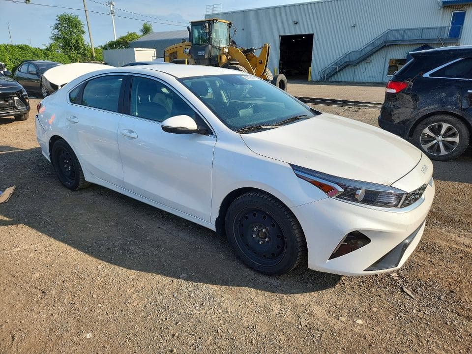 2023 KIA FORTE EX 4