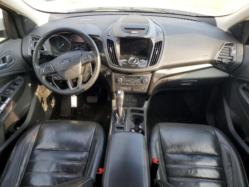 2018 FORD ESCAPE TITANIUM 8