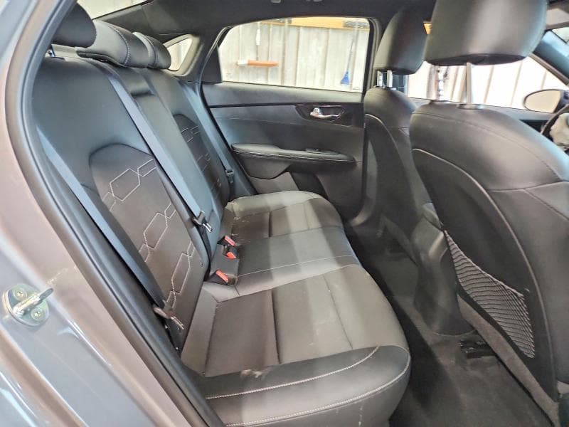 2023 KIA FORTE GT LINE 10