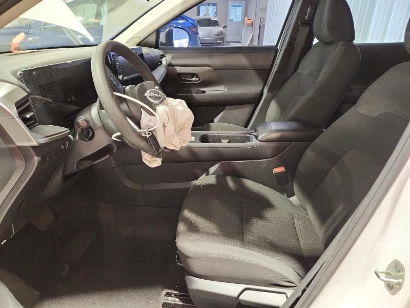 2025 NISSAN KICKS S 7