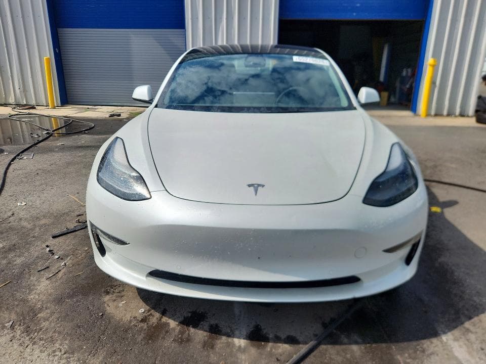 2022 TESLA MODEL 3 5