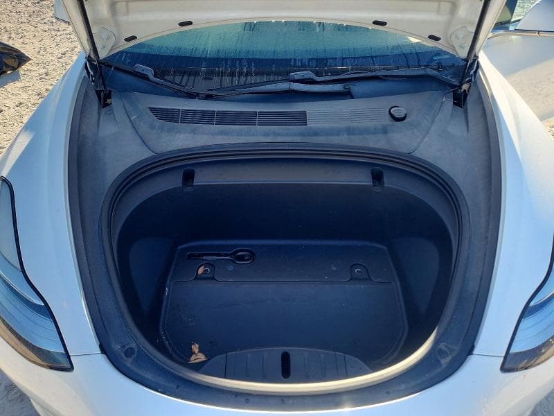 2020 TESLA MODEL 3 11