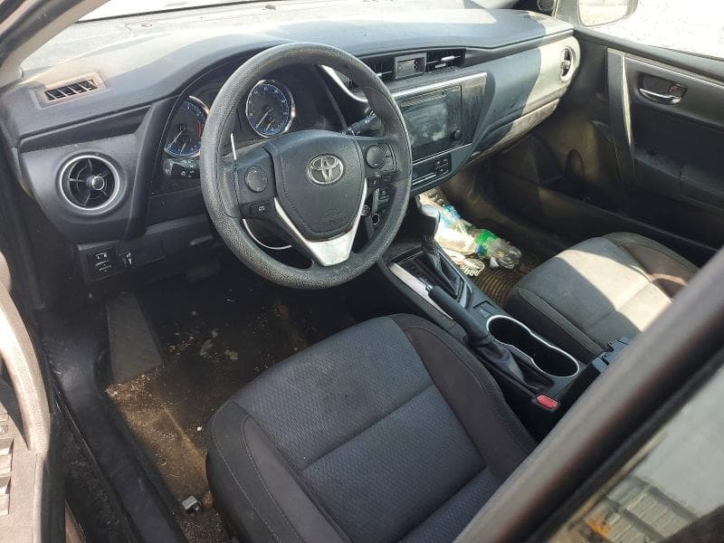 2018 TOYOTA COROLLA LE 8