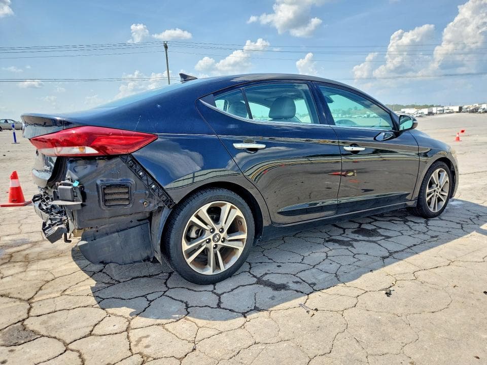2017 HYUNDAI ELANTRA LIMITED 3