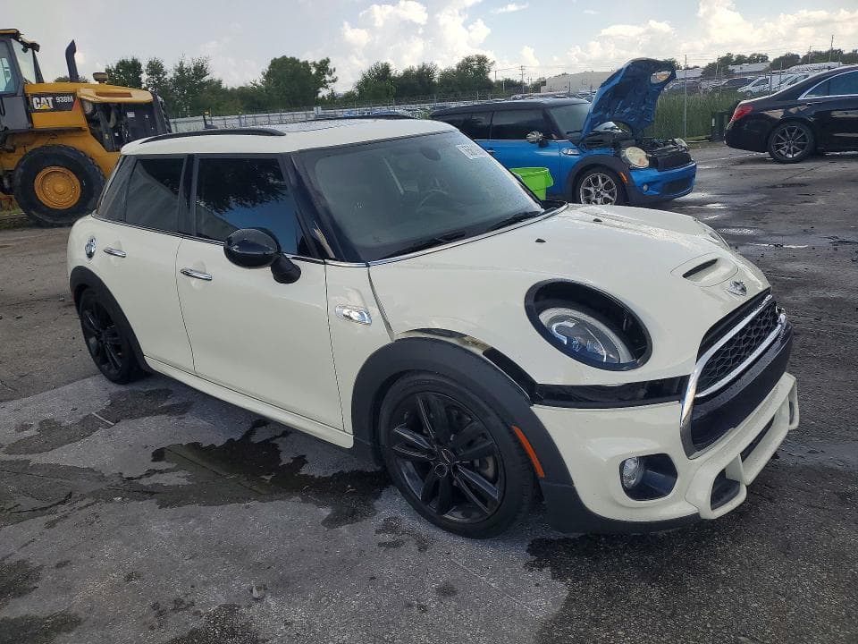 2017 MINI COOPER S 4