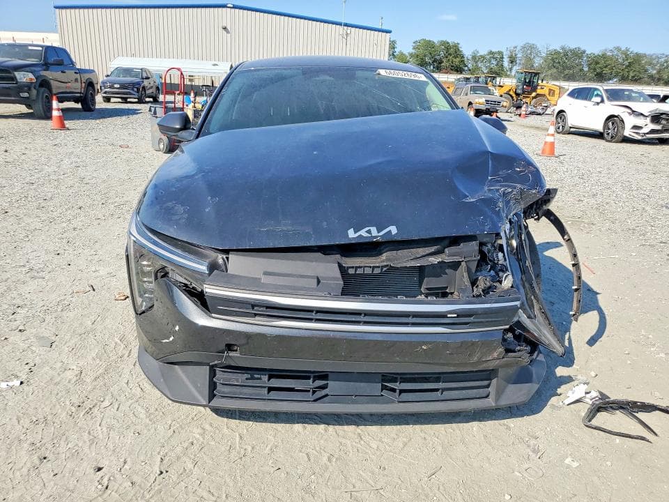 2025 KIA K4 LXS 5