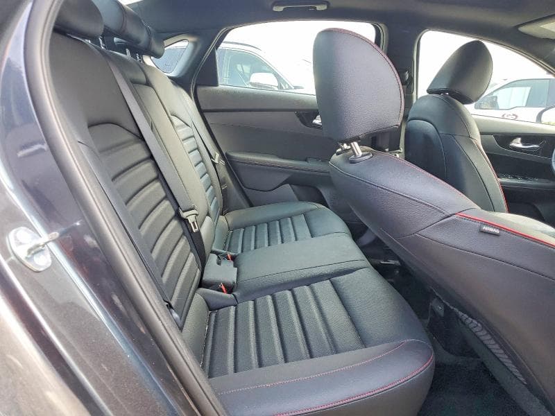 2024 KIA FORTE GT 10