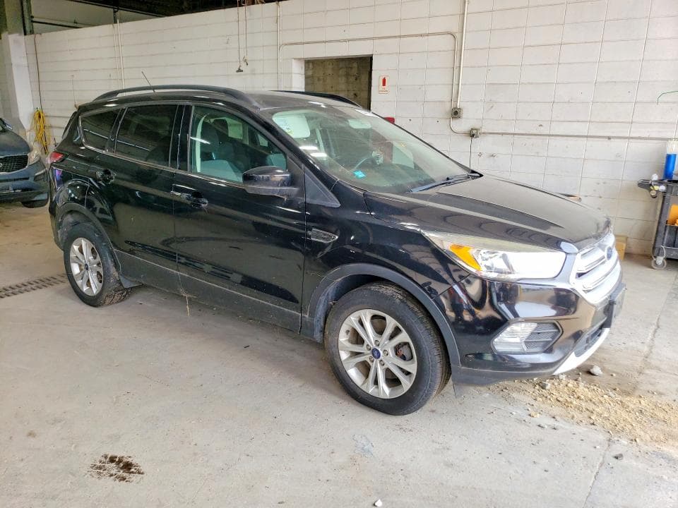 2018 FORD ESCAPE SE 4