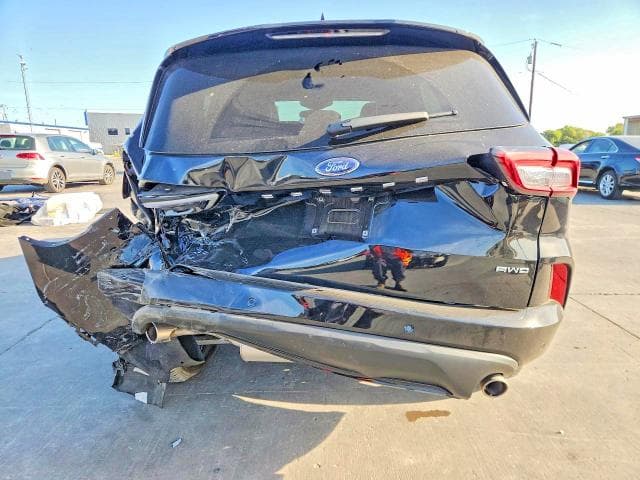 2024 FORD ESCAPE ST LINE SELECT 6
