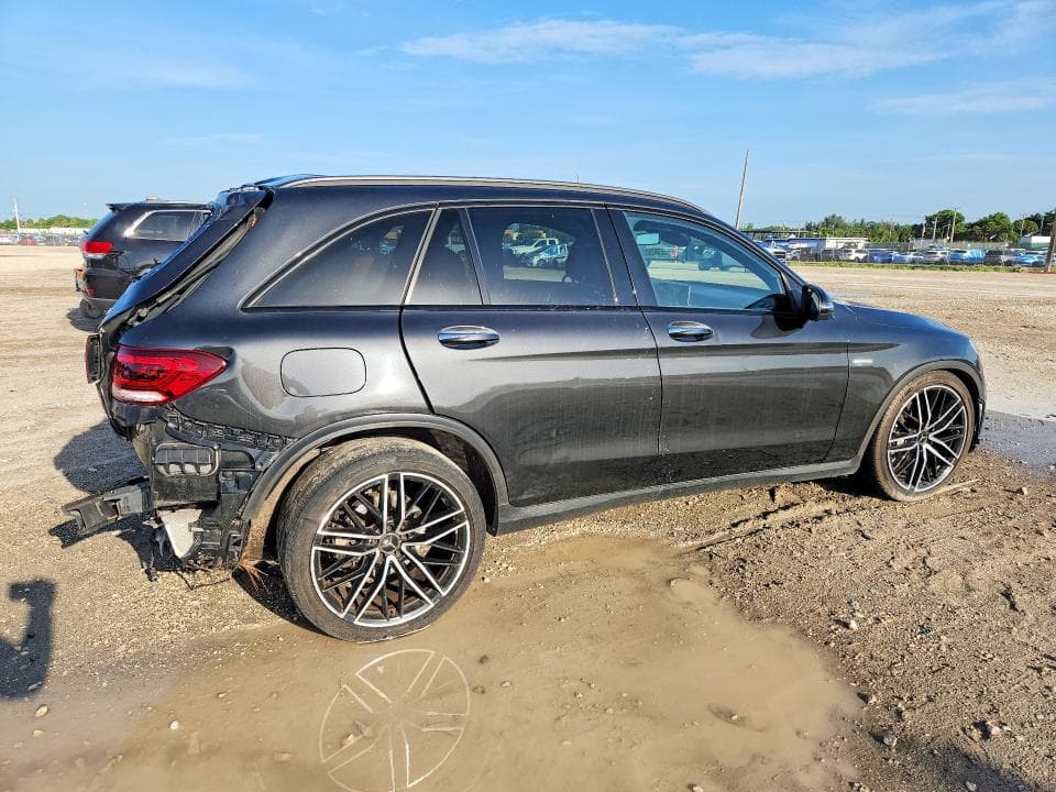 2020 MERCEDES-BENZ GLC 43 4MATIC AMG 3