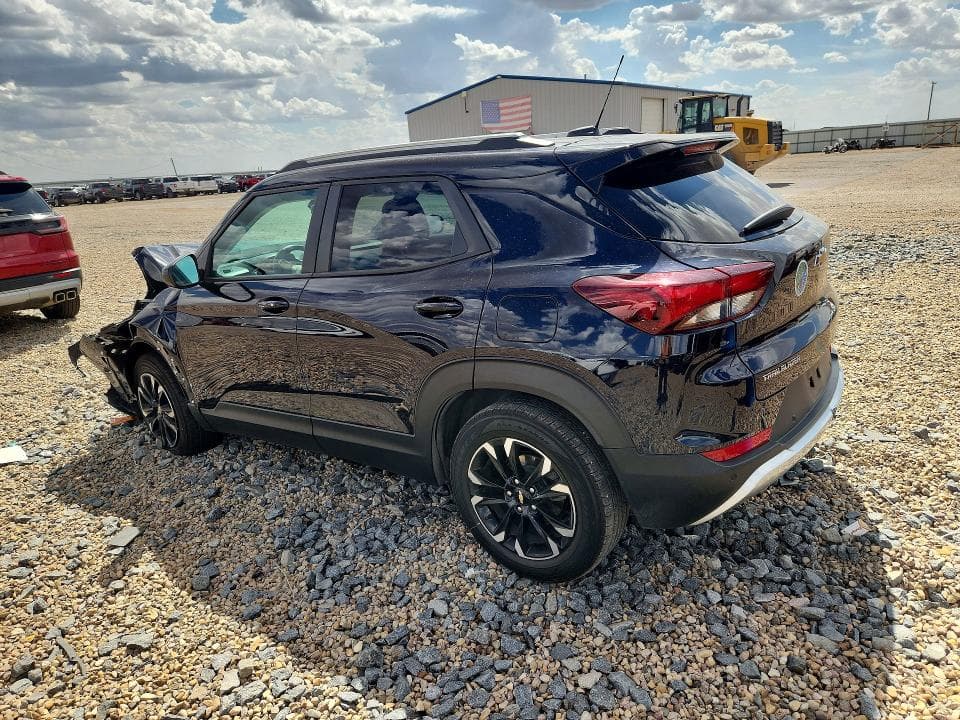 2021 CHEVROLET TRAILBLAZER LT 2