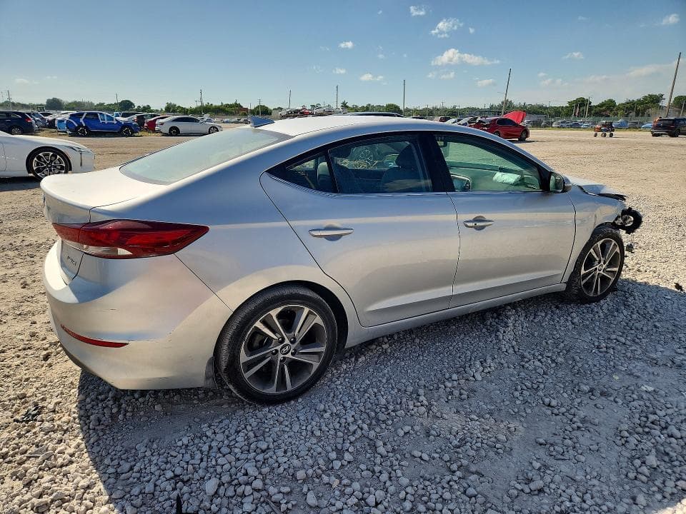 2018 HYUNDAI ELANTRA LIMITED 3